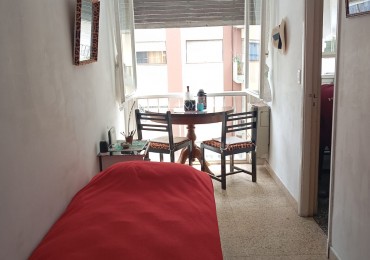 VENTA - DEPTO UN AMBIENTE - PLAZA COLON
