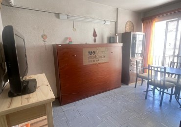 ALQUILER 24 MESES - DOS AMBIENTES CON BALCON -EXPENSAS INCLUIDAS PLAZA COLON