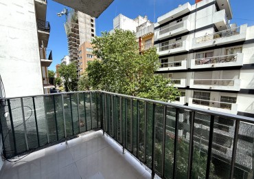 EN VENTA DEPARTAMENTO DE 3 AMBIENTES A LA CALLE CON BALCON