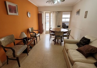 VENTA - DEPTO DOS AMBIENTES - FRENTE - BALCON - PLAZA COLON