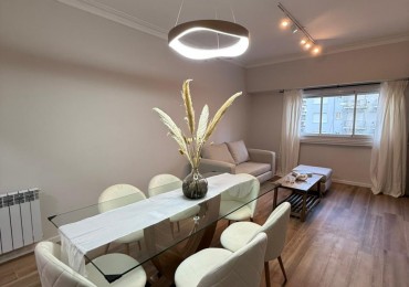 VENTA - DEPTO TRES AMBIENTES - BALCON - A UNA CUADRA DEL MAR