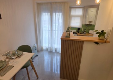 VENTA - DEPTO UN AMBIENTE - FRENTE - BALCON