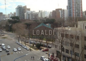 EN VENTA DEPTO 2 AMBIENTES A LA CALLE