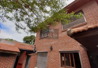 CASA EN PH PARQUE LURO